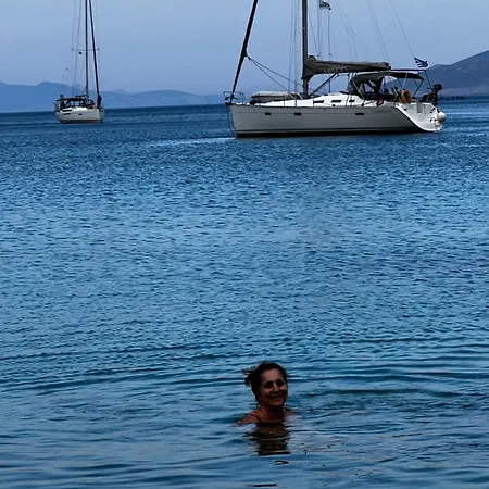 Aegean Paradise بيت للعطل *